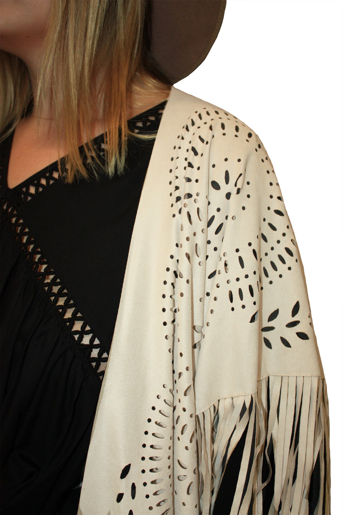 Fringe Flower Cape - Oat